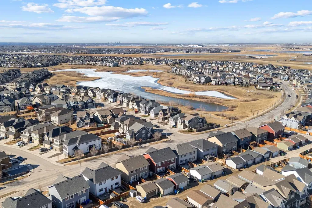 849 Mahogany Boulevard SE Calgary AB T3M 2H1