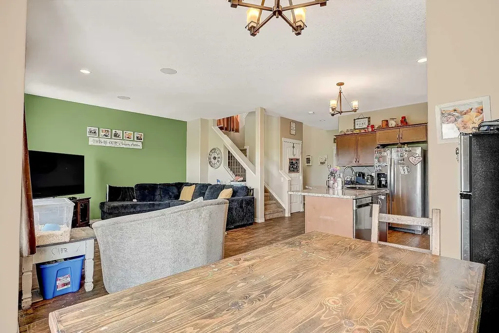8821 88 Street Grande Prairie AB T8X0G9