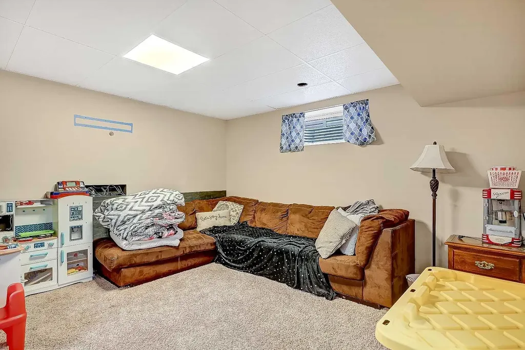 8821 88 Street Grande Prairie AB T8X0G9