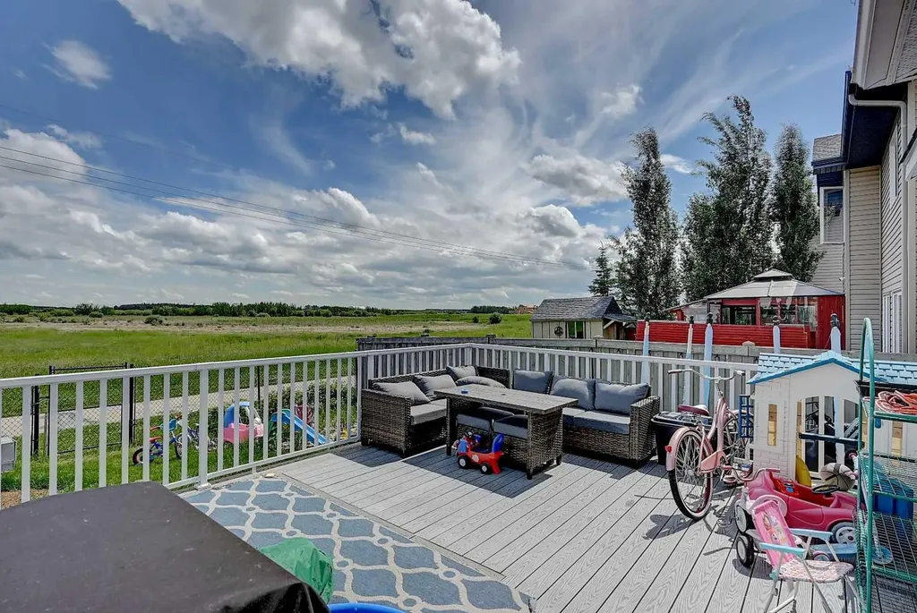 8821 88 Street Grande Prairie AB T8X0G9