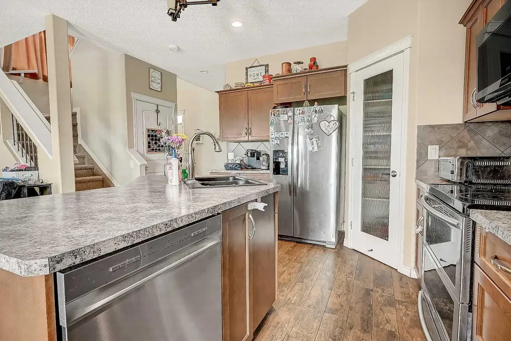 8821 88 Street Grande Prairie AB T8X0G9