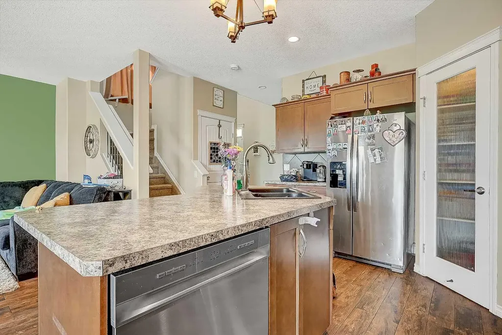 8821 88 Street Grande Prairie AB T8X0G9