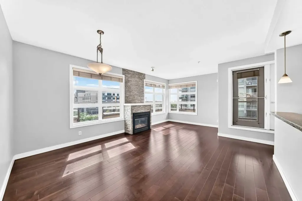 1010 Centre Avenue NE Calgary AB T2E 4M6