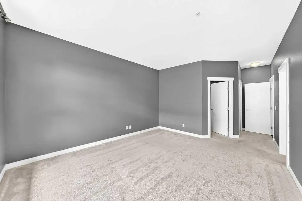 1010 Centre Avenue NE Calgary AB T2E 4M6