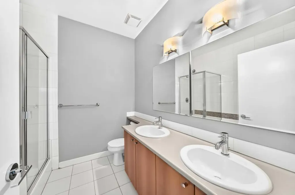1010 Centre Avenue NE Calgary AB T2E 4M6