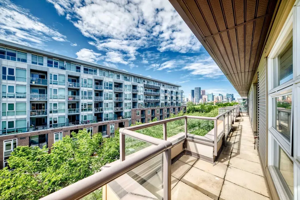 1010 Centre Avenue NE Calgary AB T2E 4M6