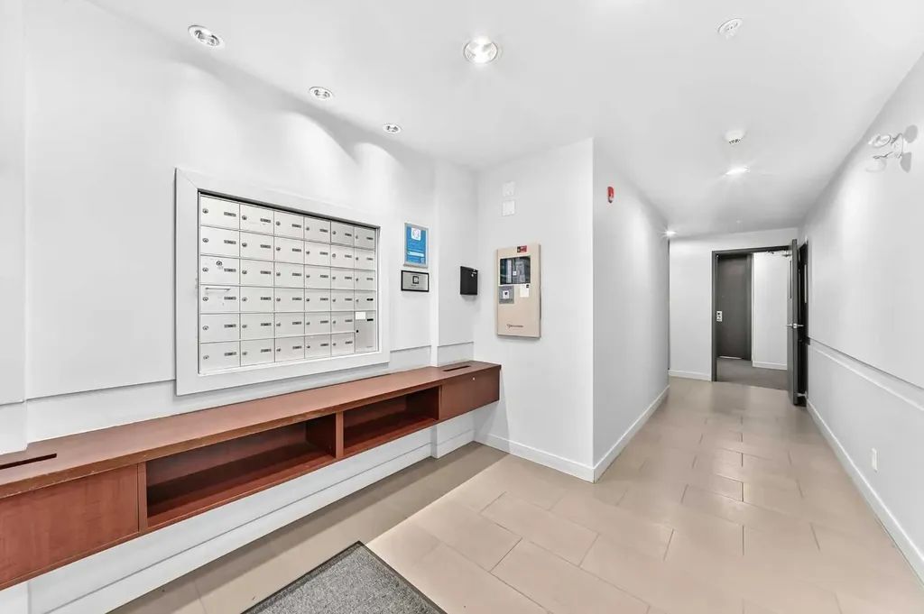 1010 Centre Avenue NE Calgary AB T2E 4M6