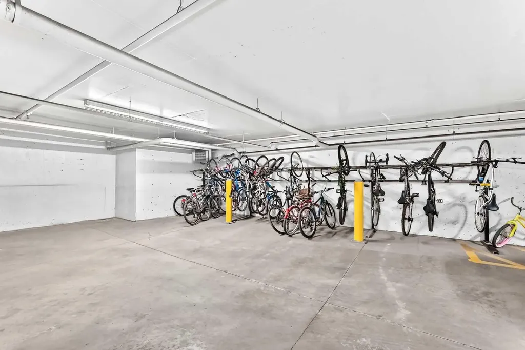 1010 Centre Avenue NE Calgary AB T2E 4M6