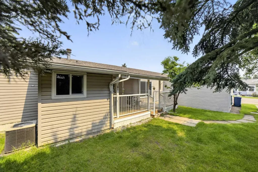 3240 29 Street S Lethbridge AB T1K 7J9