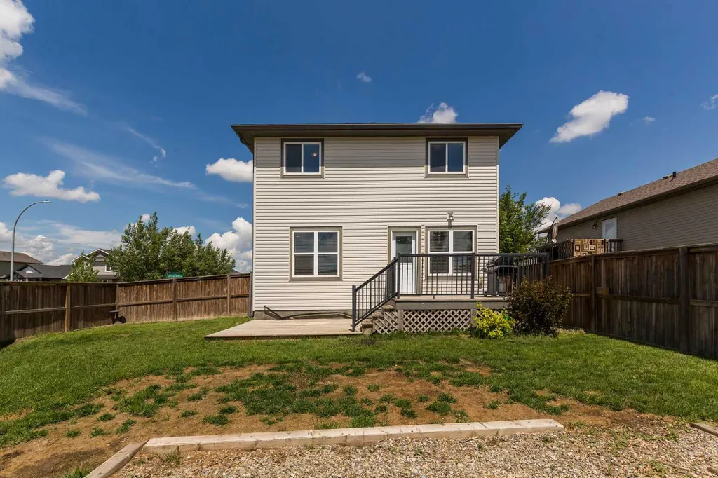 302 Sundance Drive Coalhurst AB T0L 0V0
