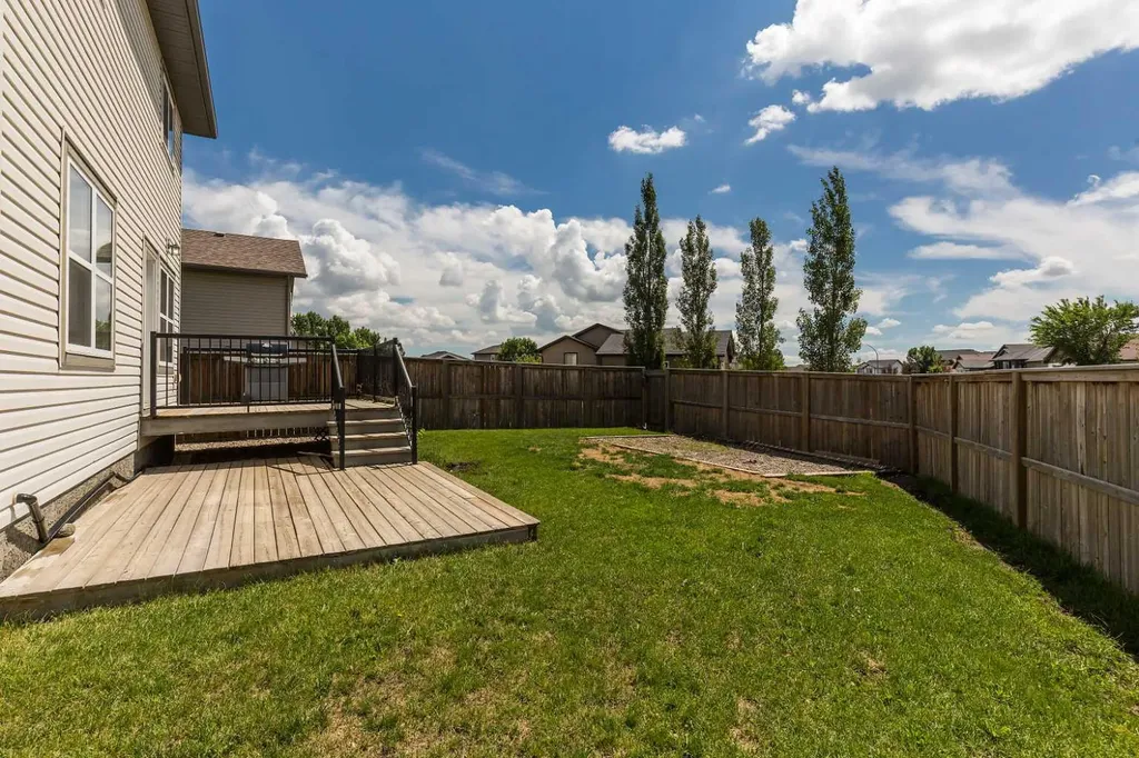 302 Sundance Drive Coalhurst AB T0L 0V0