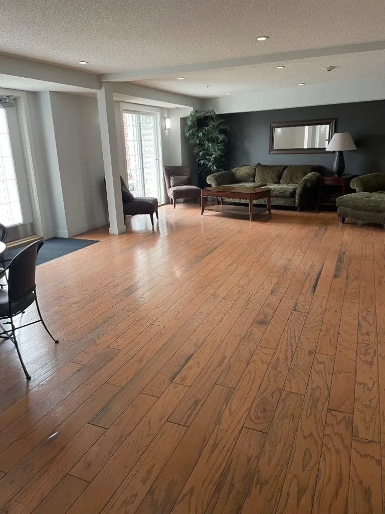 2233 34 Avenue SW Calgary AB T2T 6N2