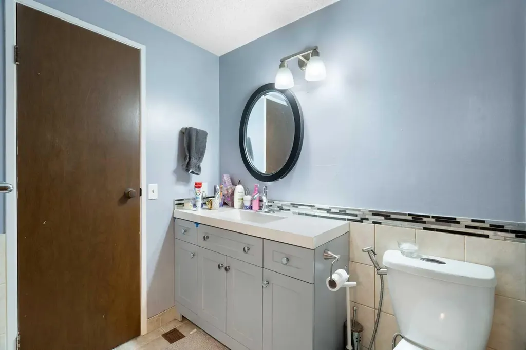 20 Falbury Crescent NE Calgary AB T3J 1L7