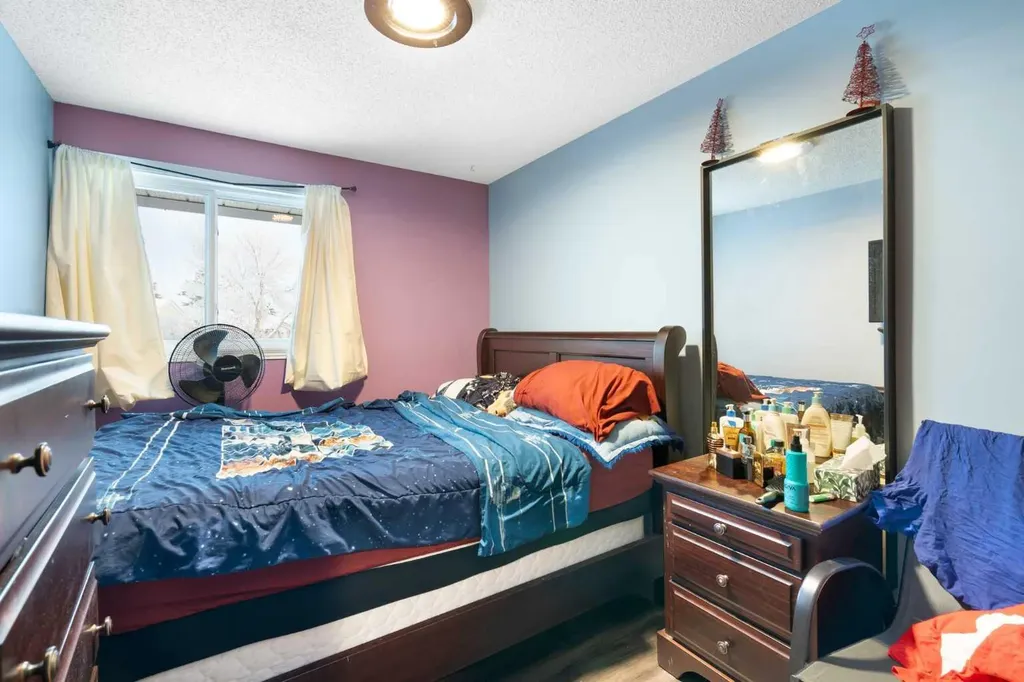 20 Falbury Crescent NE Calgary AB T3J 1L7