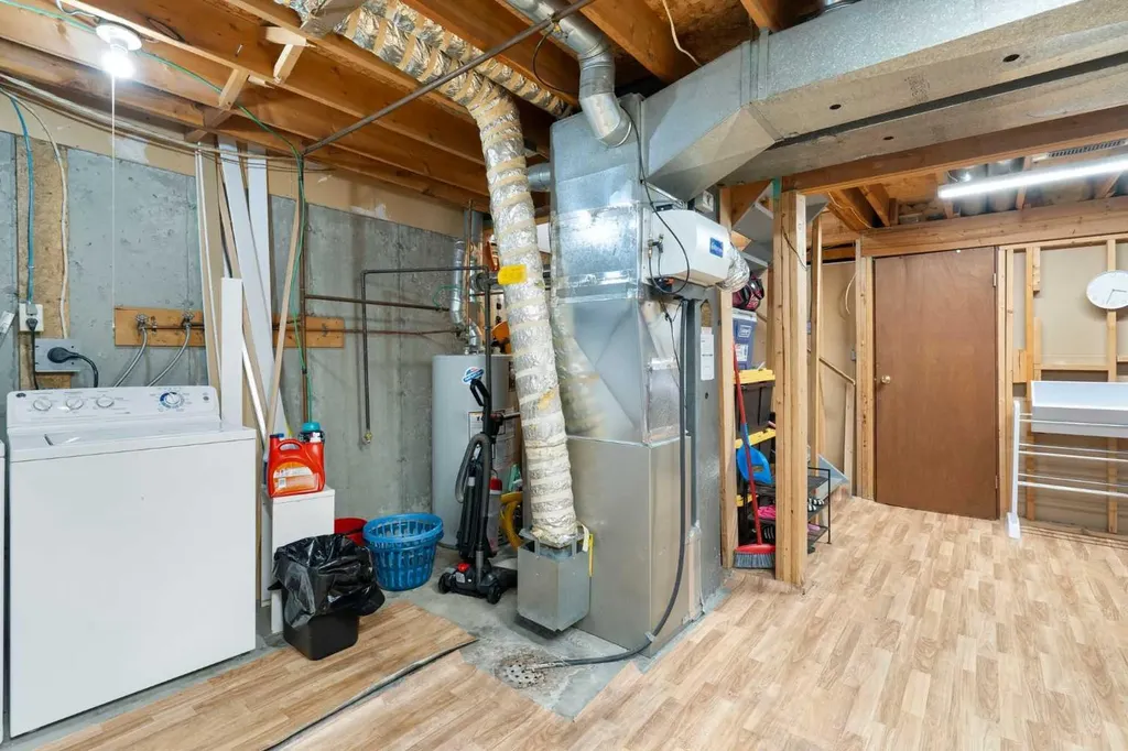 20 Falbury Crescent NE Calgary AB T3J 1L7