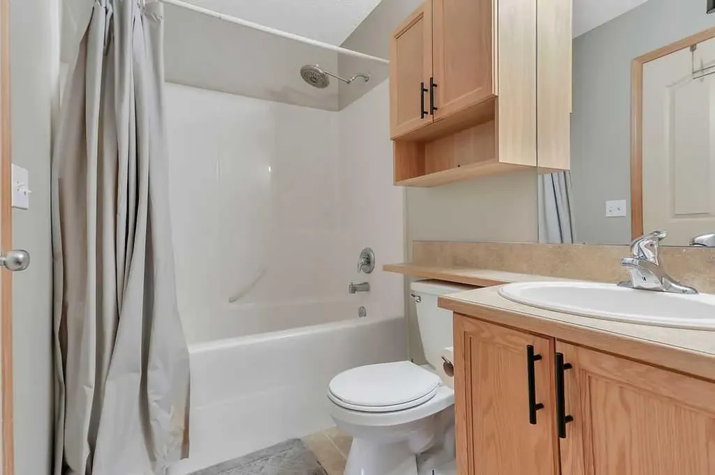 23 Jacobs Close Red Deer AB T4P 4C8