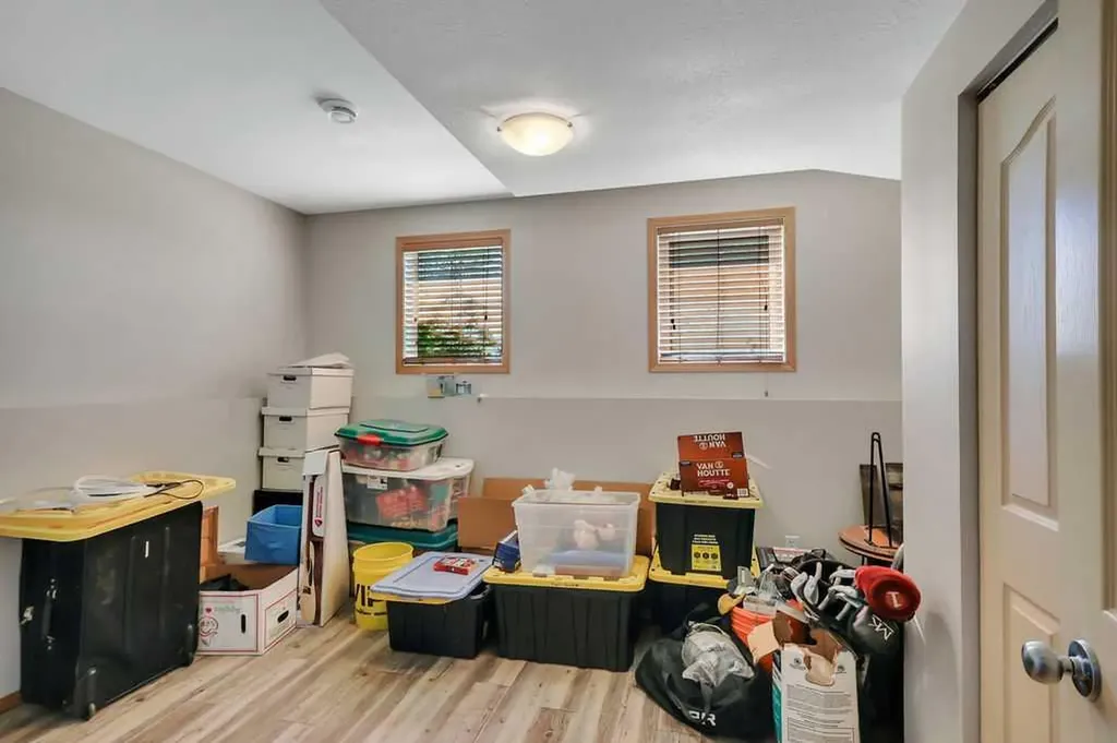 23 Jacobs Close Red Deer AB T4P 4C8