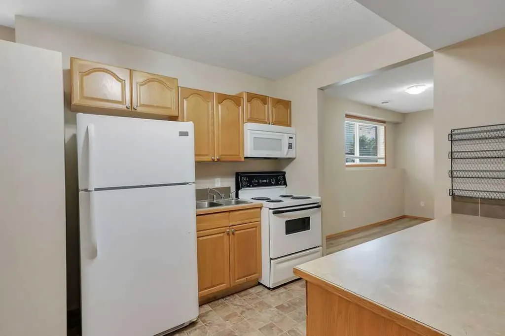 23 Jacobs Close Red Deer AB T4P 4C8