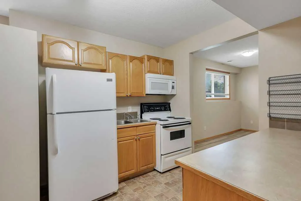 23 Jacobs Close Red Deer AB T4P 4C8