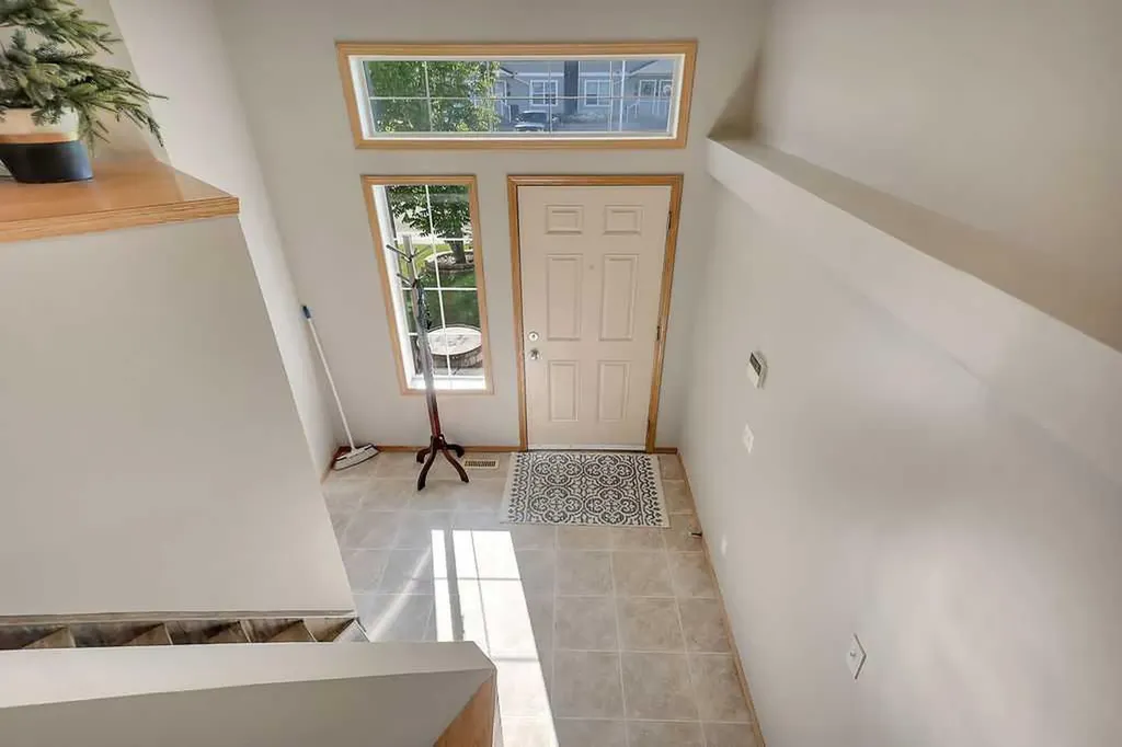 23 Jacobs Close Red Deer AB T4P 4C8