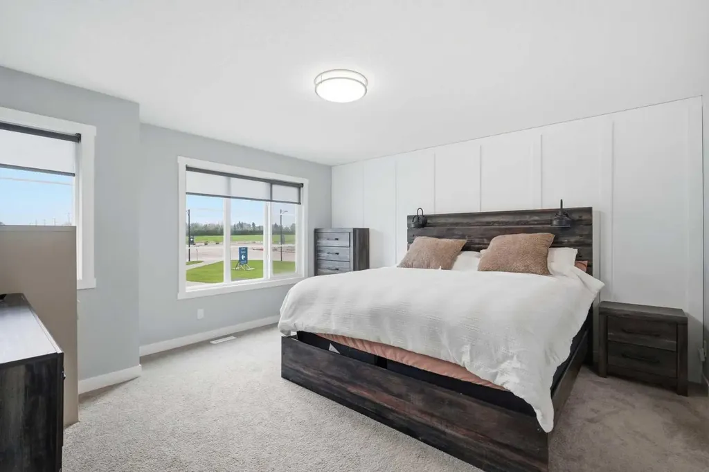 504 Creekrun Lane SW Airdrie AB T4B 5J9