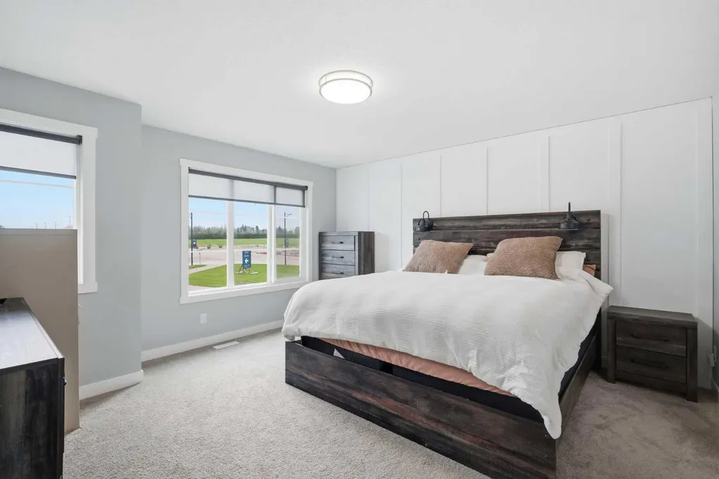 504 Creekrun Lane SW Airdrie AB T4B 5J9