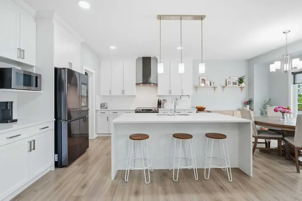 504 Creekrun Lane SW Airdrie AB T4B 5J9