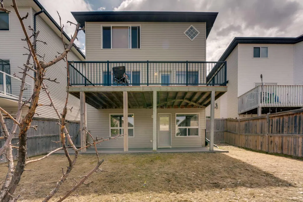 133 Everwoods Close SW Calgary AB T2Y 5A6