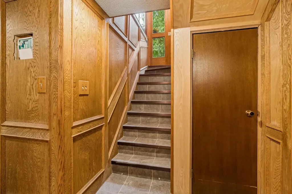 48 Flavelle Road SE Calgary AB T2H 1E7