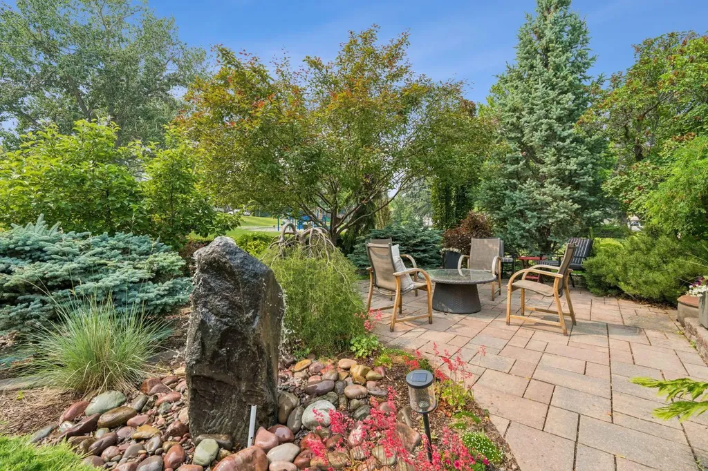 48 Flavelle Road SE Calgary AB T2H 1E7