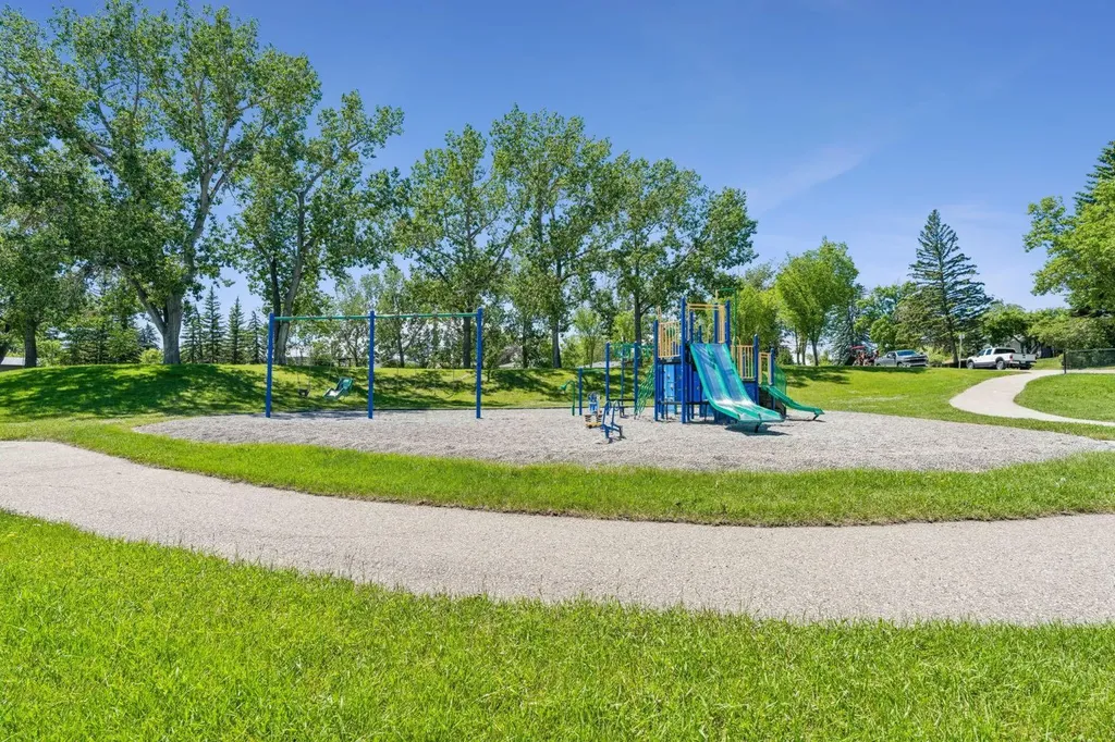 48 Flavelle Road SE Calgary AB T2H 1E7
