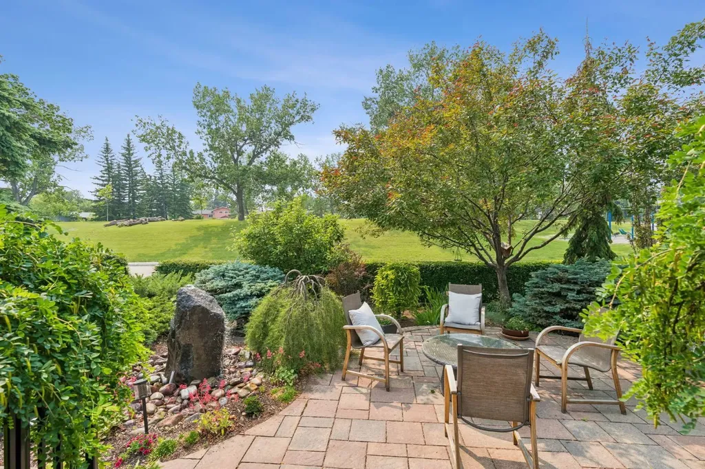 48 Flavelle Road SE Calgary AB T2H 1E7