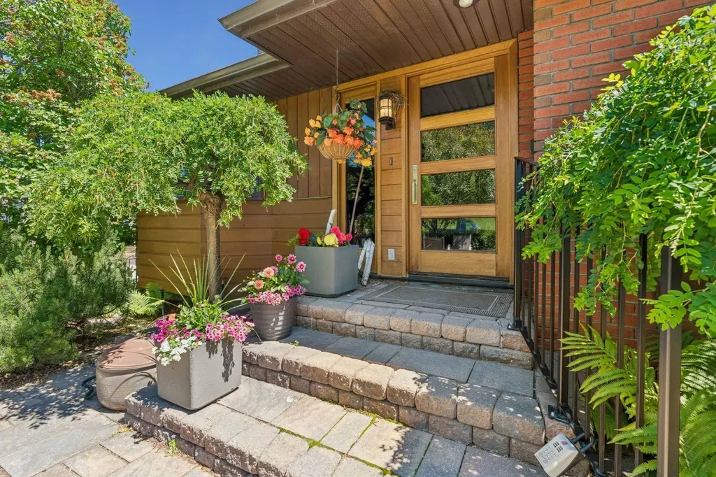 48 Flavelle Road SE Calgary AB T2H 1E7