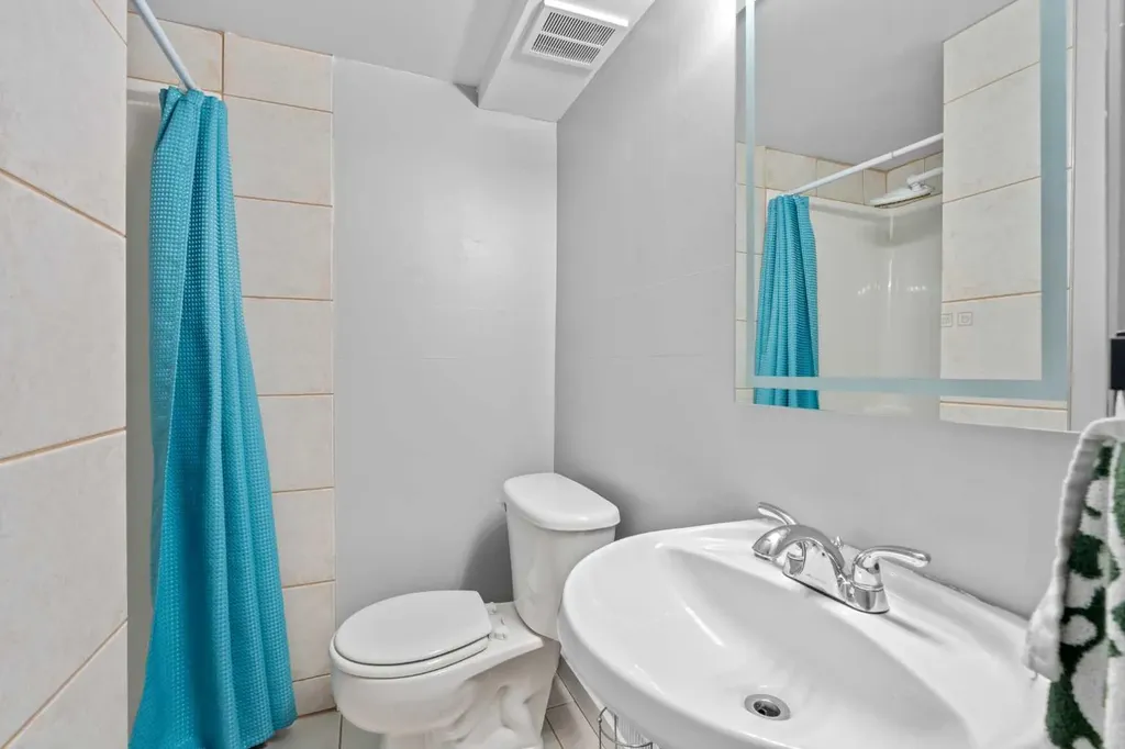 87 Deer Ridge Way SE Calgary AB T2J 5Y7