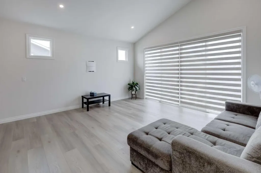 351 Baywater Common SW Airdrie AB T4B0A7