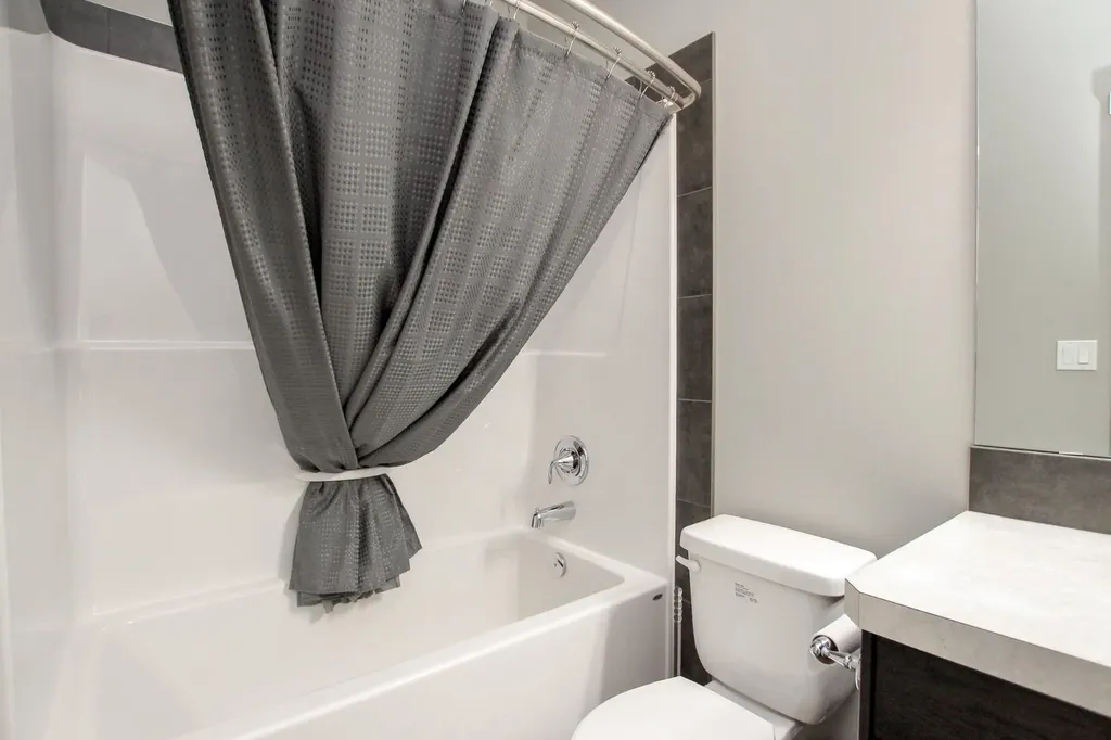 30 Henderson Crescent Penhold AB T0M 1R0