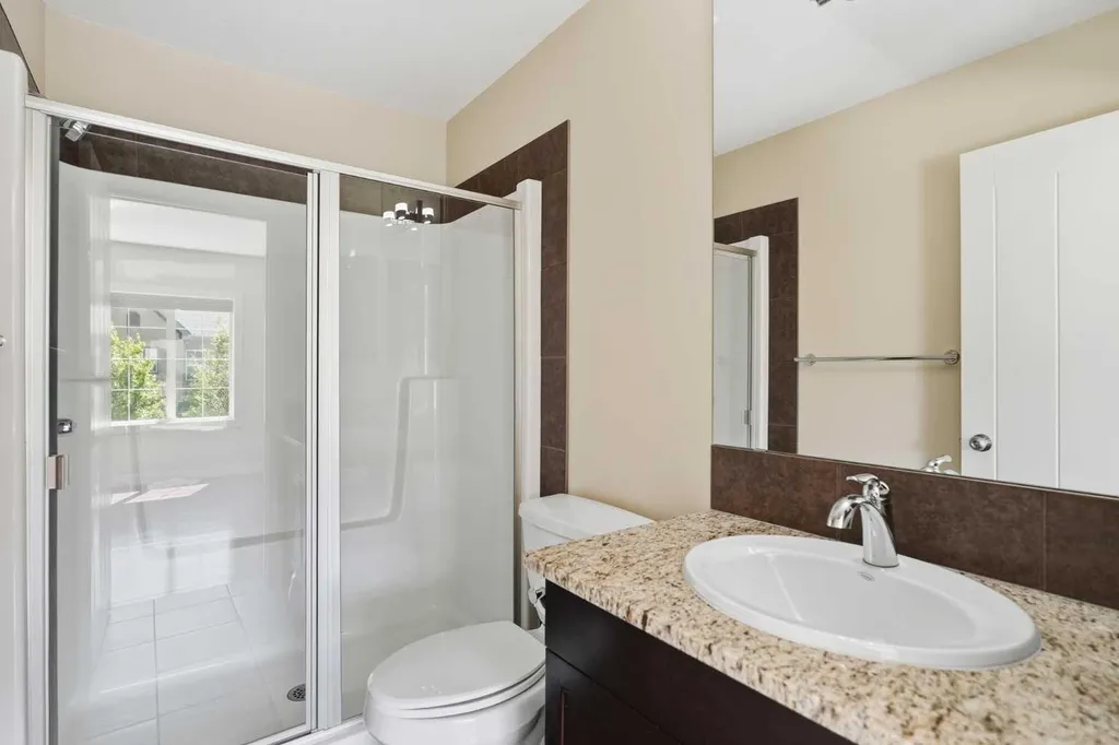 431 Quarry Villas SE Calgary AB T2C 5K1