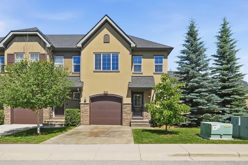431 Quarry Villas SE Calgary AB T2C 5K1