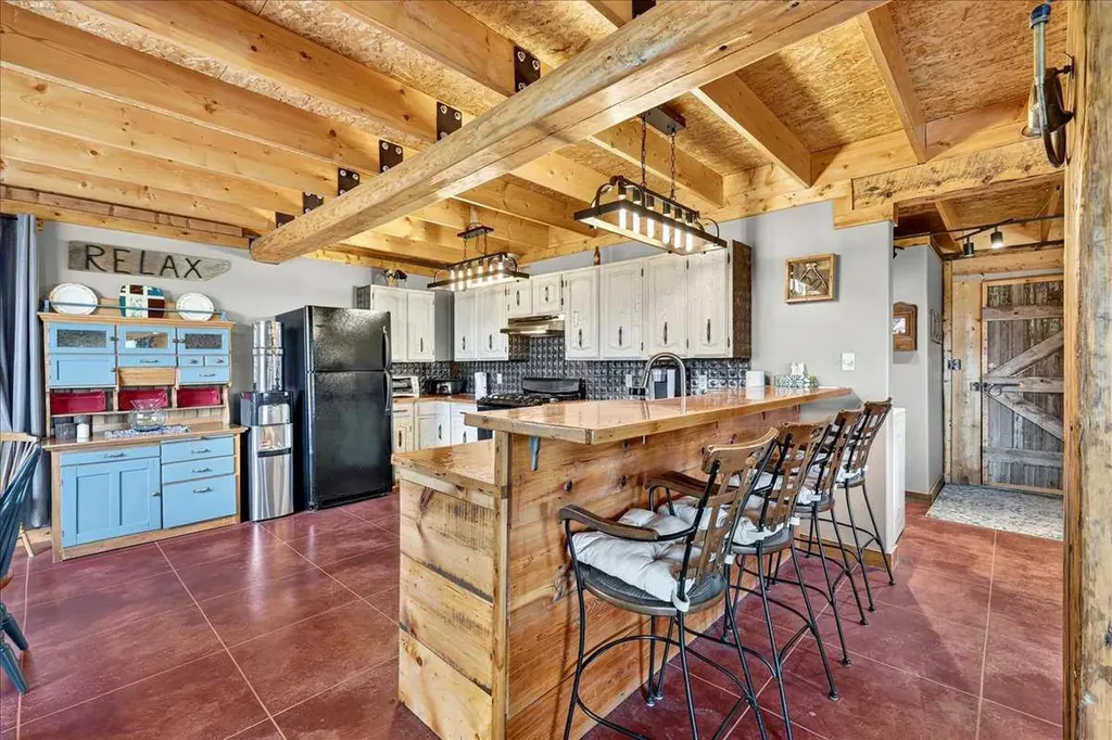161194 538 Avenue W Rural Foothills County AB T0L 1H0