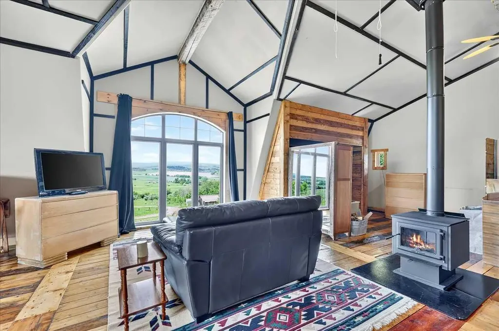 161194 538 Avenue W Rural Foothills County AB T0L 1H0