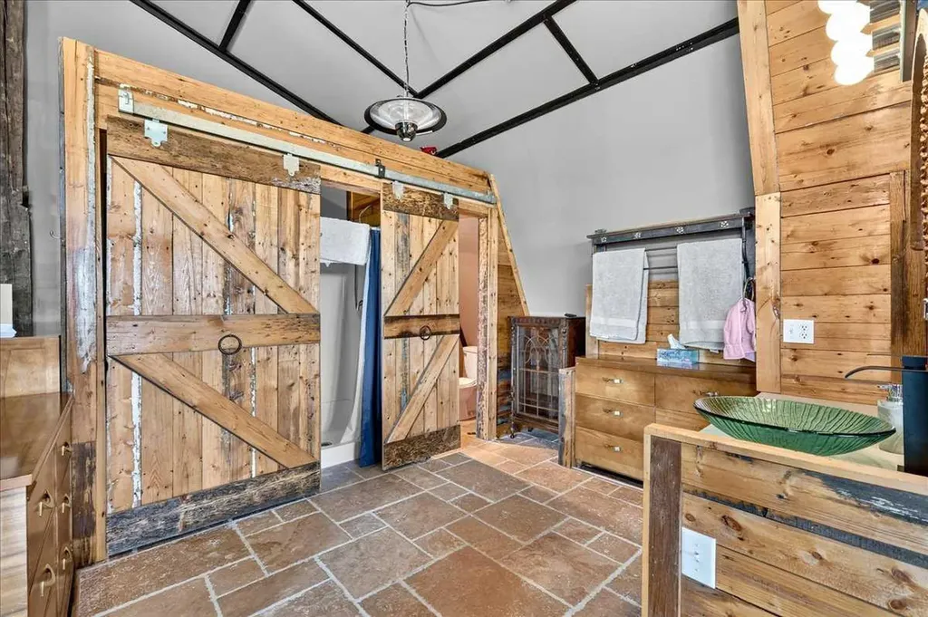 161194 538 Avenue W Rural Foothills County AB T0L 1H0