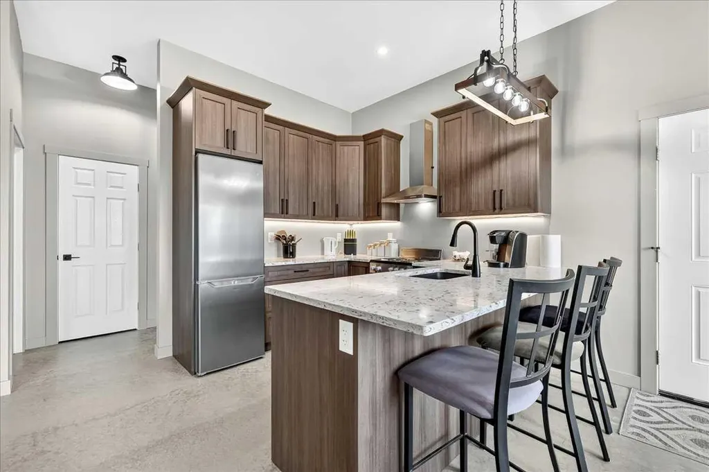 161194 538 Avenue W Rural Foothills County AB T0L 1H0