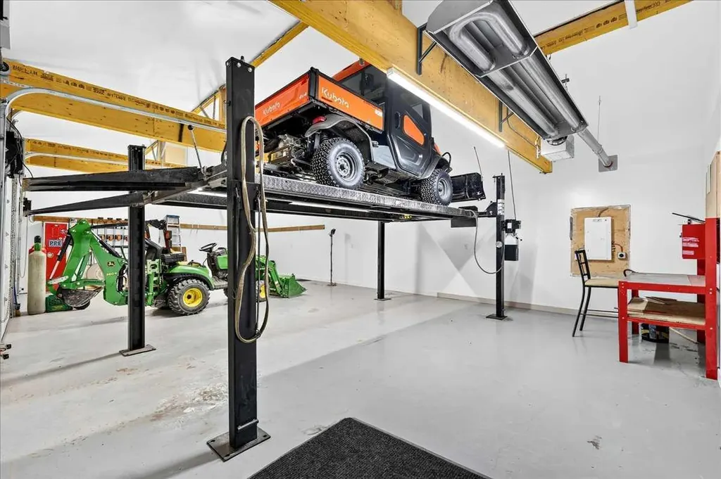 161194 538 Avenue W Rural Foothills County AB T0L 1H0