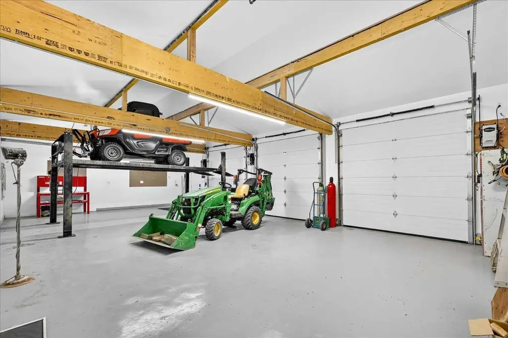 161194 538 Avenue W Rural Foothills County AB T0L 1H0
