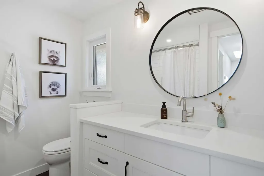 12412 Lake Christina Road SE Calgary AB T2J 3R8