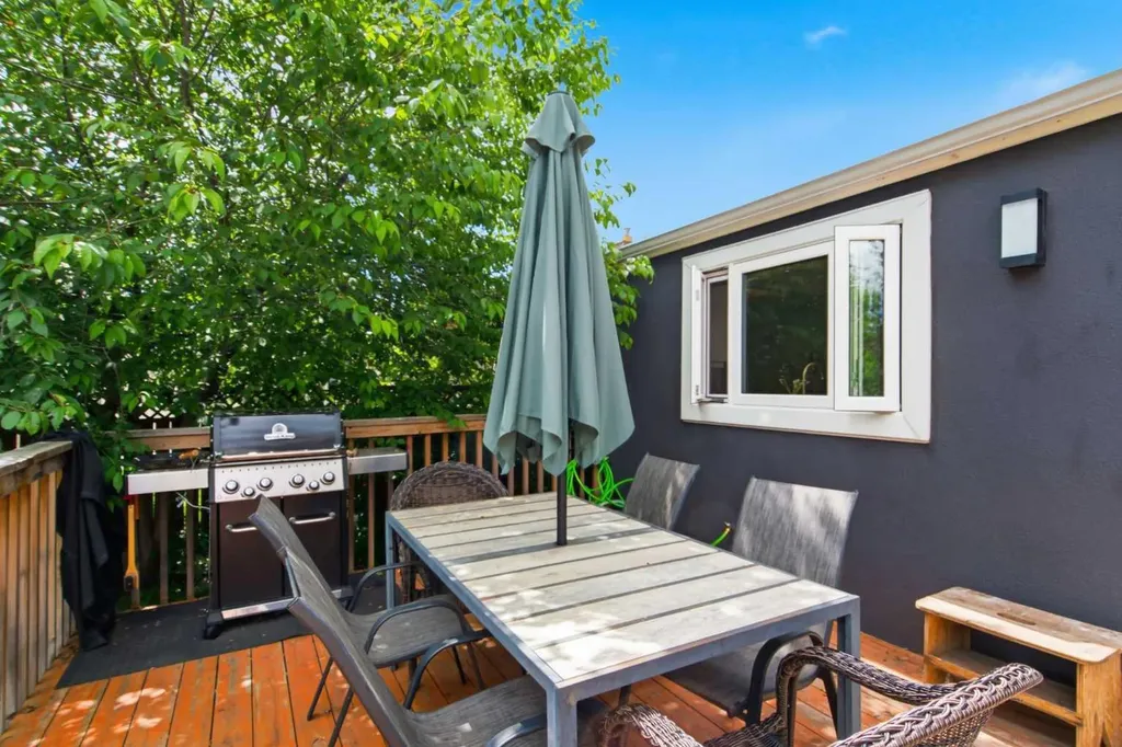 12412 Lake Christina Road SE Calgary AB T2J 3R8