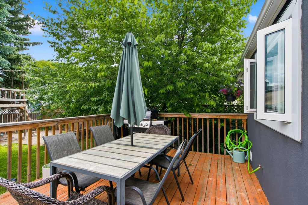12412 Lake Christina Road SE Calgary AB T2J 3R8