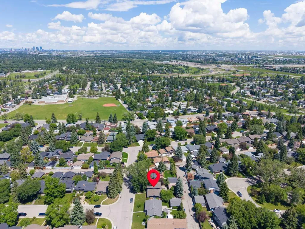 12412 Lake Christina Road SE Calgary AB T2J 3R8