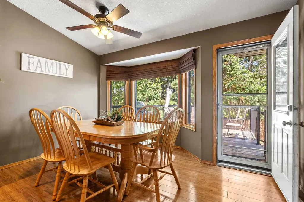 31 Steward Drive Whitecourt AB T7S 1R1