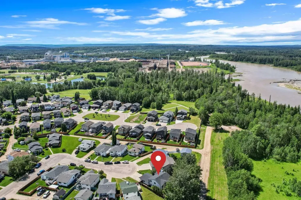 31 Steward Drive Whitecourt AB T7S 1R1